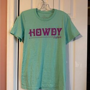 Daytripper Green 'Howdy' Tee